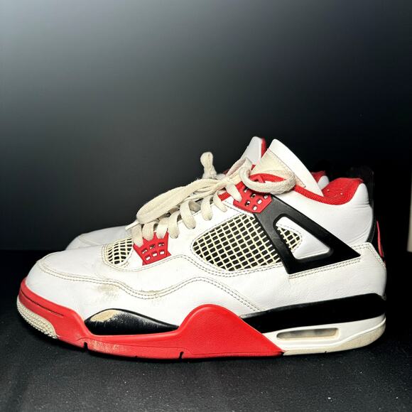 Size 10.5 - Nike Air Jordan 4 Retro OG Fire Red 2020 Men's Shoes - Picture 10 of 10